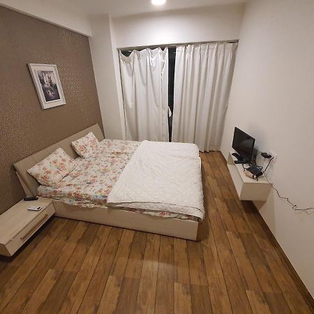 P C Homes At Belliza Near Airport Сурат Екстериор снимка